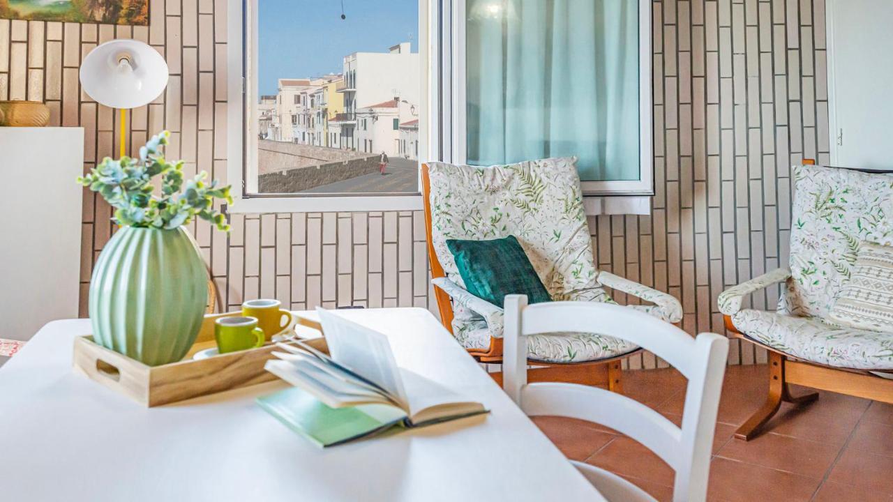 Seafront Bastioni Apartment Alghero Bagian luar foto
