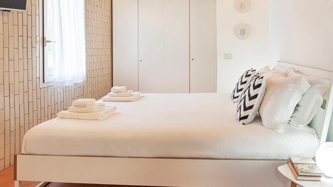Seafront Bastioni Apartment Alghero Bagian luar foto