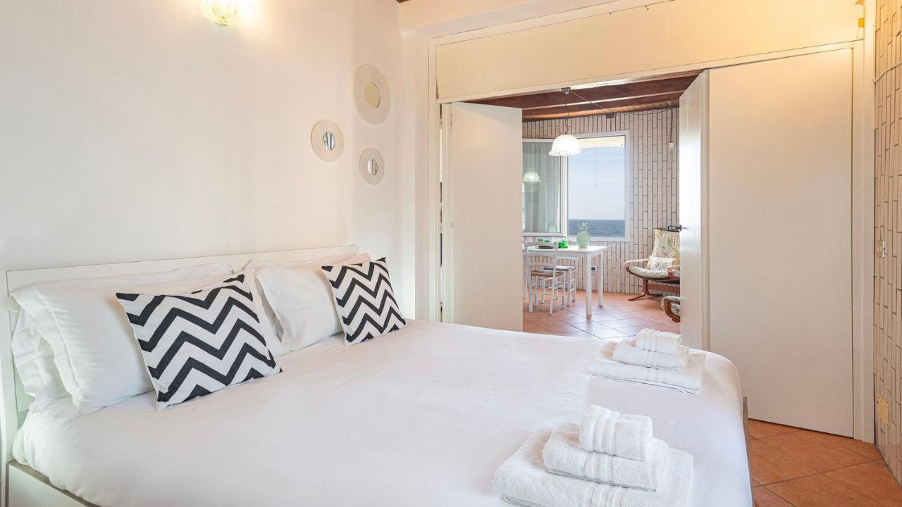 Seafront Bastioni Apartment Alghero Bagian luar foto